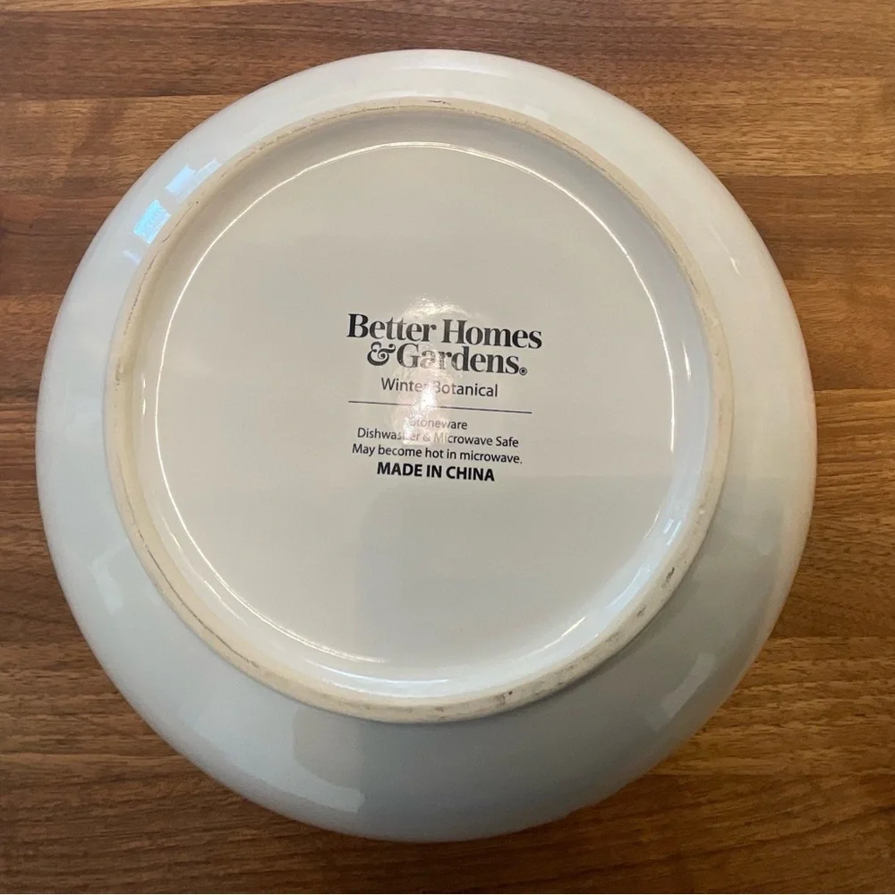 LARGE Better Homes And Gardens Winter Botanical Salad/Fruit Serving Bowl